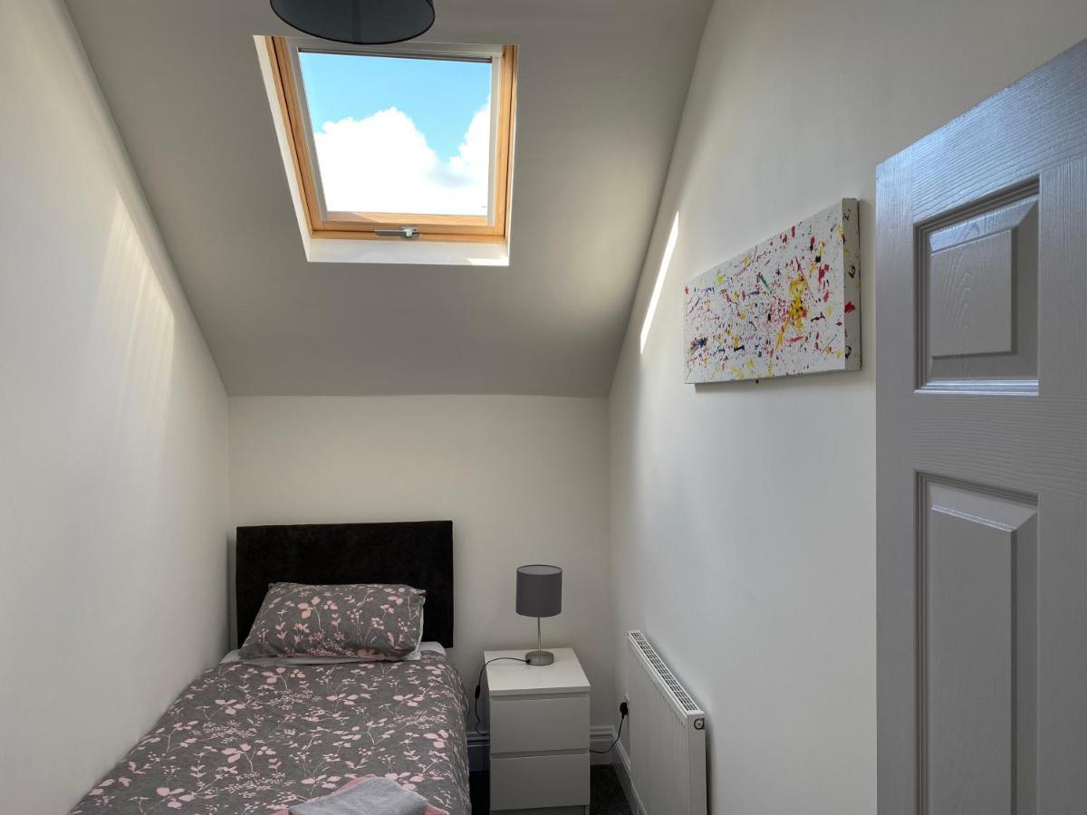 Apex Living Ne - Beachville House 4 Beds Free Parking صندرلاند المظهر الخارجي الصورة