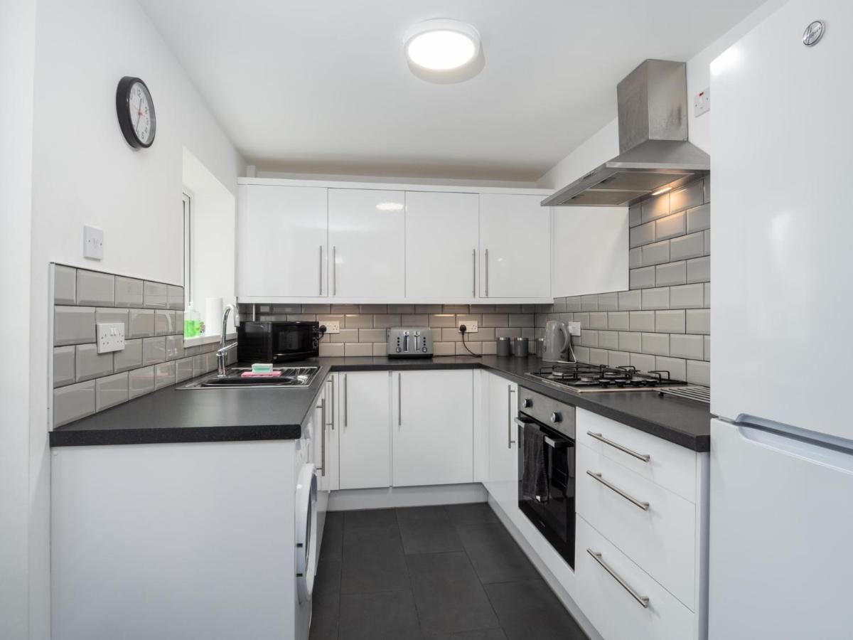 Apex Living Ne - Beachville House 4 Beds Free Parking صندرلاند المظهر الخارجي الصورة