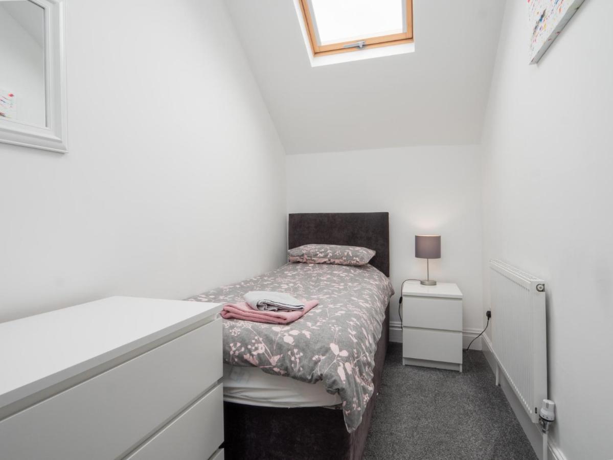 Apex Living Ne - Beachville House 4 Beds Free Parking صندرلاند المظهر الخارجي الصورة