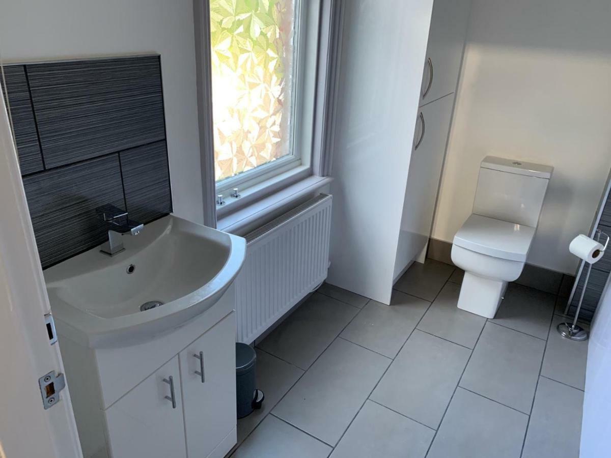 Apex Living Ne - Beachville House 4 Beds Free Parking صندرلاند المظهر الخارجي الصورة